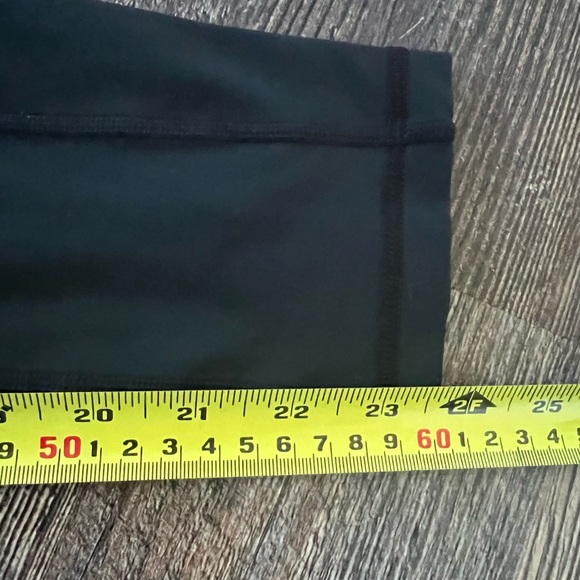 Lululemon Zipper Pocket Legging Size 4 - Picture 6 of 6